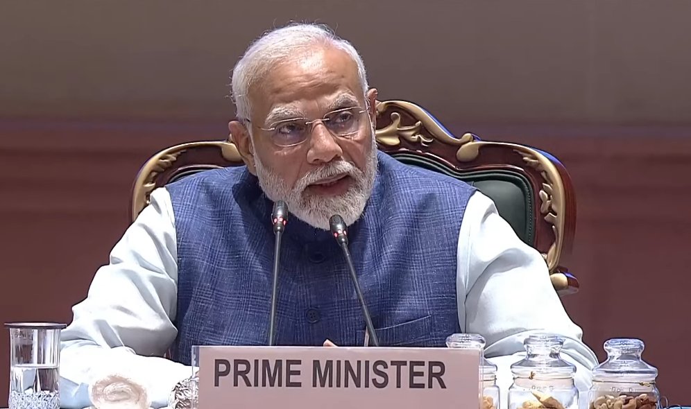 प्रधानमंत्री नरेन्द्र मोदी गुरुवार को नई दिल्ली में एशिया प्रशांत नागरिक विमानन मंत्रियों के सम्मेलन को संबोधित करते हुए प्रधानमंत्री नरेन्द्र मोदी गुरुवार को नई दिल्ली में एशिया प्रशांत नागरिक विमानन मंत्रियों के सम्मेलन को संबोधित करते हुए