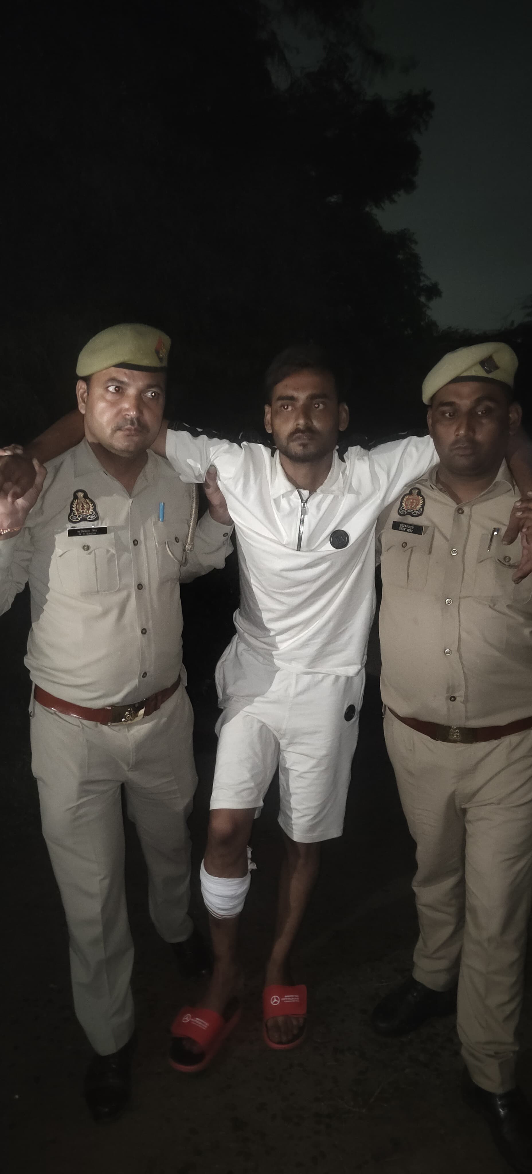 आरोपी आरोपी