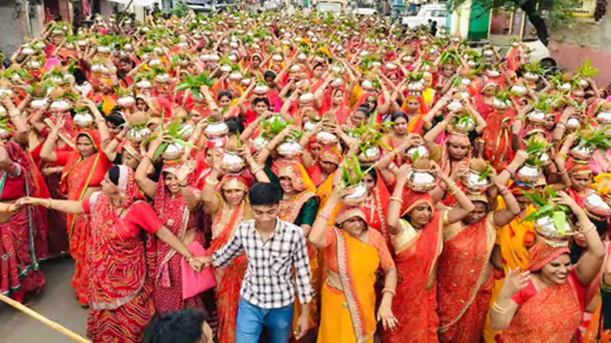 Organizing a Kalash Yatra on Teja Dashami
