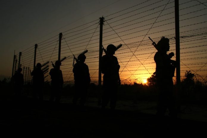 BSF trooper injured as Pakistan violates ceasefire along border in Jammu BSF trooper injured as Pakistan violates ceasefire along border in Jammu