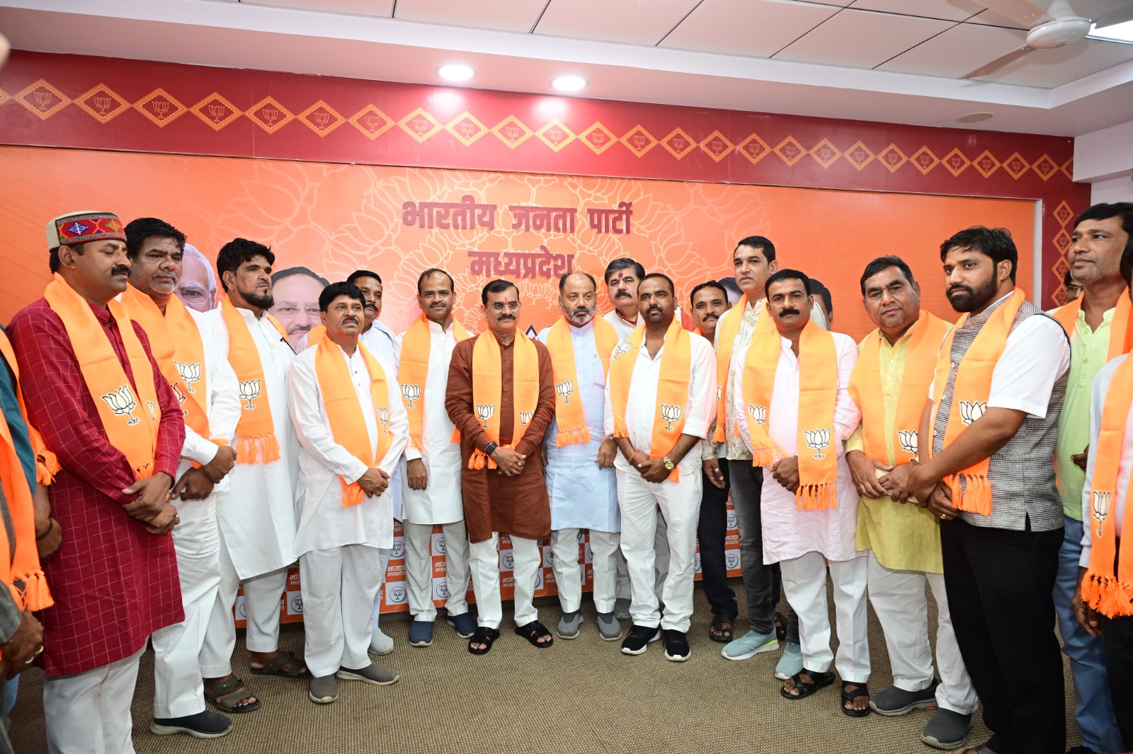 6 Congress councilors of Tikamgarh took membership 6 Congress councilors of Tikamgarh took membership