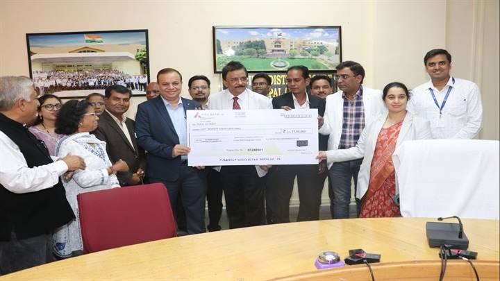 भोपालः नेशनल लोक अदालत में राजीनामा के आधार पर कुल 23,373 मामलों का निराकरण भोपालः नेशनल लोक अदालत में राजीनामा के आधार पर कुल 23,373 मामलों का निराकरण