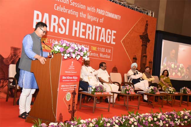 भारत के विकास में पारसी समुदाय का बहुत बड़ा योगदान - केंद्रीय अल्पसंख्यक कार्य मंत्री किरण रिजिजू भारत के विकास में पारसी समुदाय का बहुत बड़ा योगदान - केंद्रीय अल्पसंख्यक कार्य मंत्री किरण रिजिजू