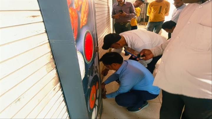 इंदौरः बेसमेंट को किया गया सील इंदौरः बेसमेंट को किया गया सील