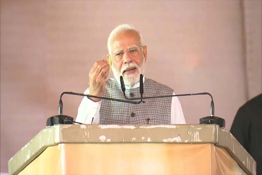 प्रधानमंत्री माेदी जमशेदपुर गोपाल मैदान में परिवर्तन रैली काे संबाेधित करते हुए प्रधानमंत्री माेदी जमशेदपुर गोपाल मैदान में परिवर्तन रैली काे संबाेधित करते हुए