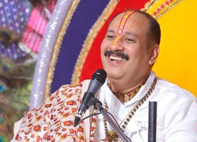 भगवान भाव के भूखे है, सुनते है सच्चे दिल की पुकारः पंडित प्रदीप मिश्रा भगवान भाव के भूखे है, सुनते है सच्चे दिल की पुकारः पंडित प्रदीप मिश्रा