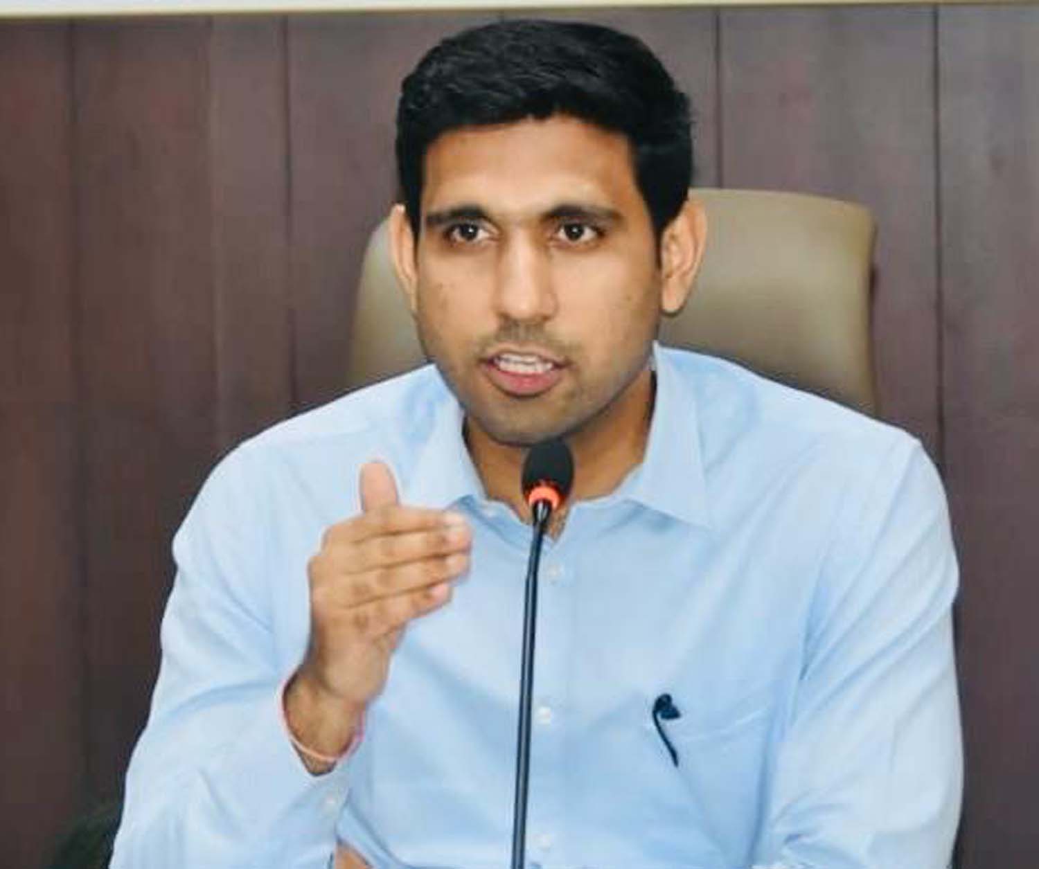 फोटो नंबर-03: डीसी निशांत कुमार यादव। फोटो नंबर-03: डीसी निशांत कुमार यादव।