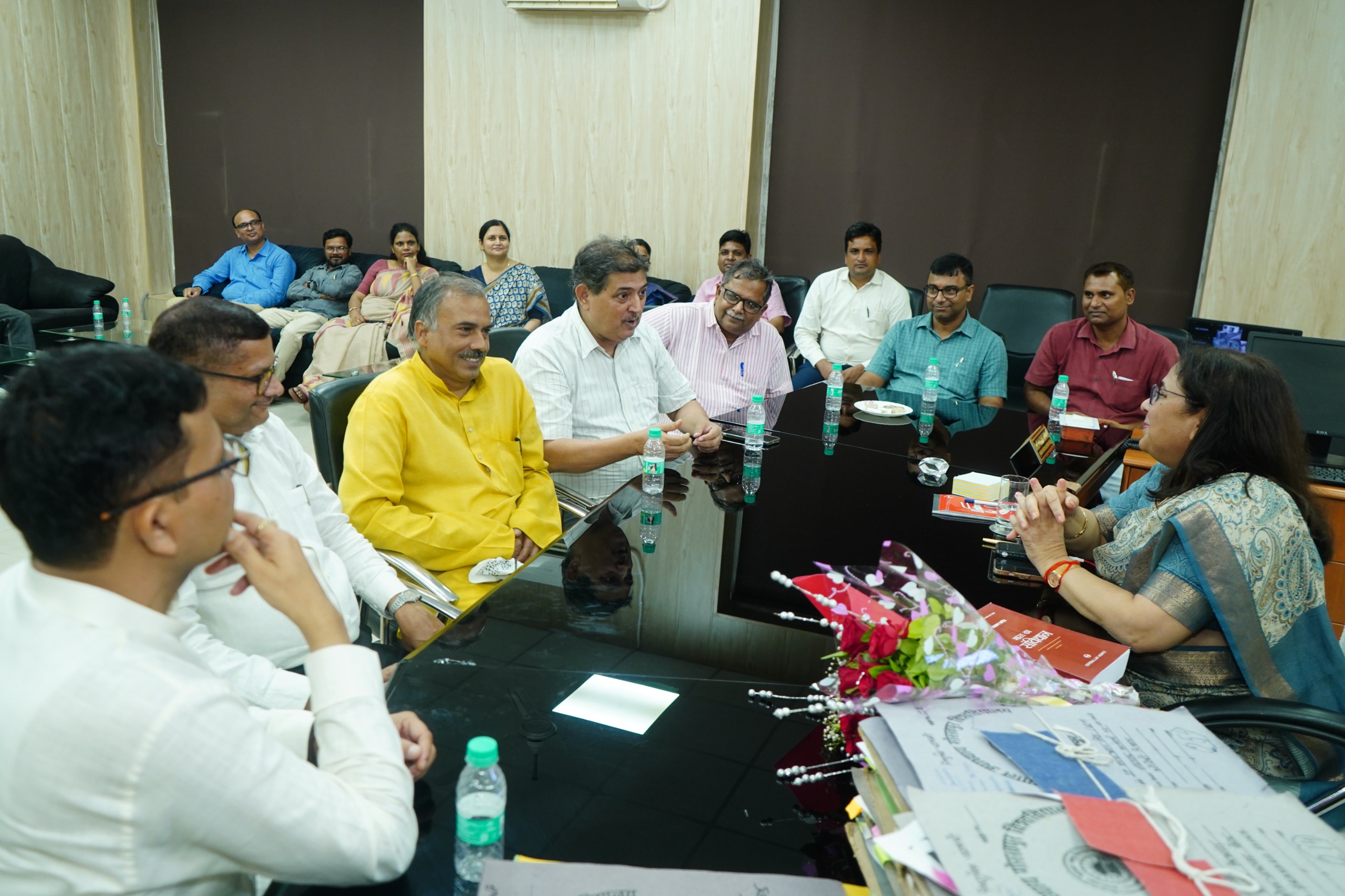हिन्दी दिवस कार्यक्रम हुआ आयोजित