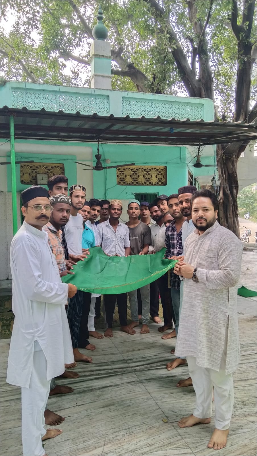 अल्पसंख्यक मोर्चे ने मनाया प्रधानमंत्री का जन्मदिन अल्पसंख्यक मोर्चे ने मनाया प्रधानमंत्री का जन्मदिन