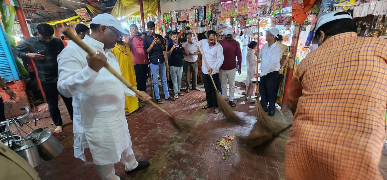 प्रधानमंत्री नरेन्द्र मोदी लगातार गरीबों और वंचितों के लिए काम कर रहे हैं: ए के शर्मा प्रधानमंत्री नरेन्द्र मोदी लगातार गरीबों और वंचितों के लिए काम कर रहे हैं: ए के शर्मा