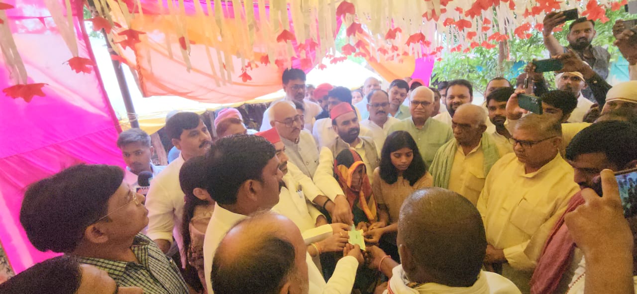 इनकाउन्टर की जांच स्वतंत्र एजेंसी से कराई जाए: लालबिहारी यादव इनकाउन्टर की जांच स्वतंत्र एजेंसी से कराई जाए: लालबिहारी यादव