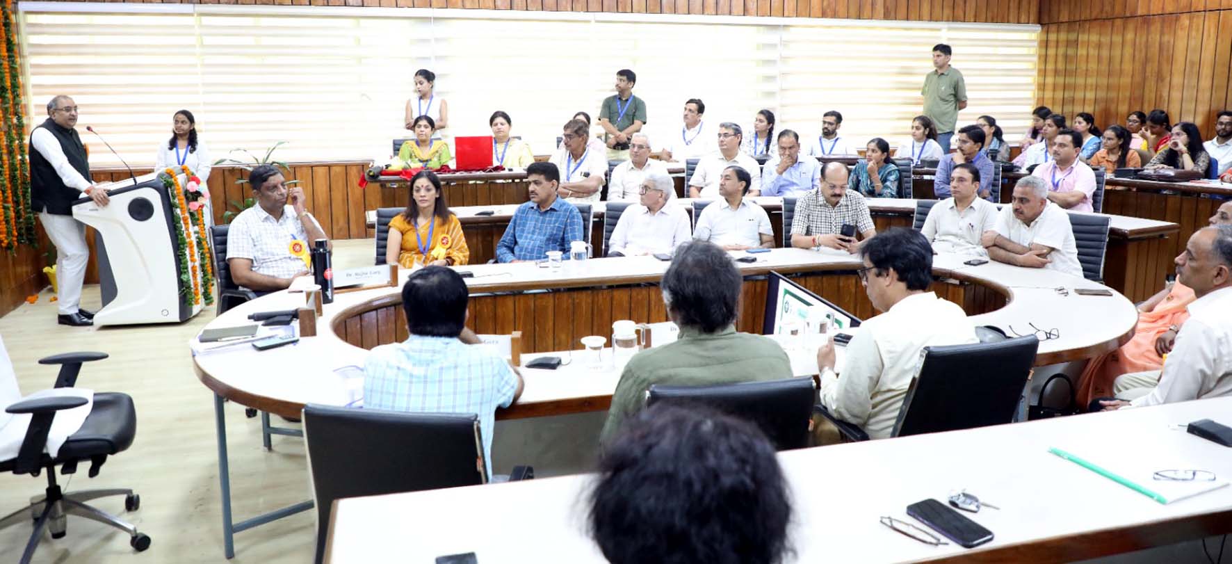 कुलपति प्रो. बीआर कम्बोज कार्यशाला में प्रतिभागियों को संबोधित करते हुए। कुलपति प्रो. बीआर कम्बोज कार्यशाला में प्रतिभागियों को संबोधित करते हुए।