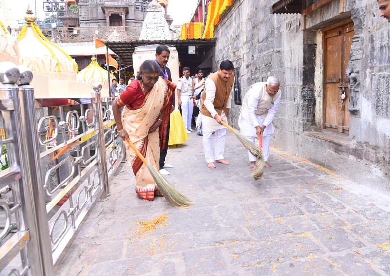 भगवान महाकाल के दर्शन भगवान महाकाल के दर्शन