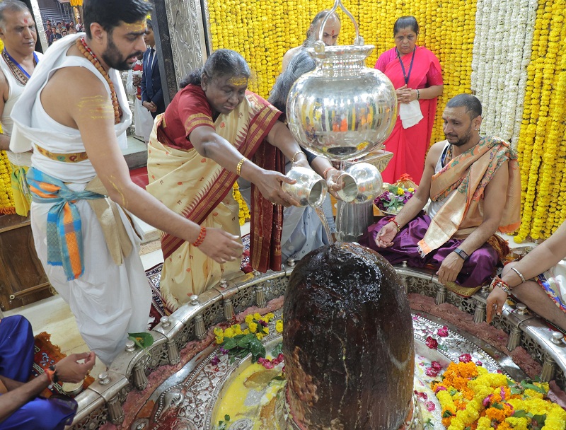 भगवान महाकाल के दर्शन भगवान महाकाल के दर्शन