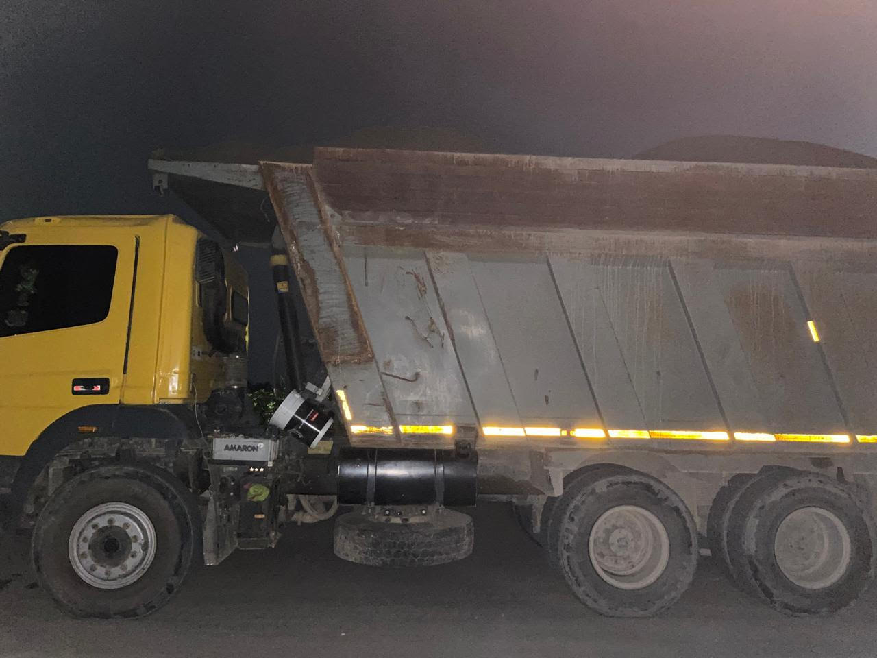 Vehicles involved in illegal mining were confiscated and heavy fines were imposed. Vehicles involved in illegal mining were confiscated and heavy fines were imposed.