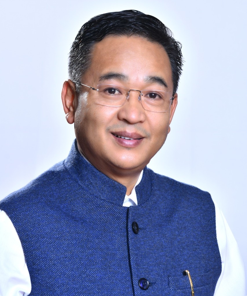 मुख्यमन्त्रीले राज्यवासीहरूलाई विश्वकर्मा पूजाको शुभकामना दिए मुख्यमन्त्रीले राज्यवासीहरूलाई विश्वकर्मा पूजाको शुभकामना दिए