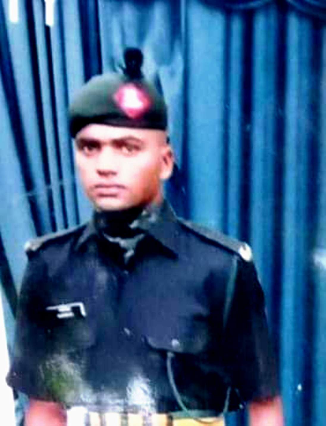 जम्मू कश्मीर में शहीद हुआ धौलपुर का लाल रामकिशोर जम्मू कश्मीर में शहीद हुआ धौलपुर का लाल रामकिशोर