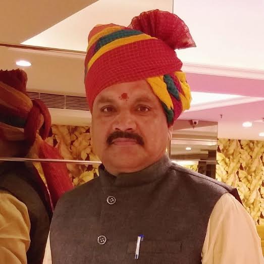 हिन्दुओं के मंदिरों को सरकारीकरण से मुक्त किया जाए- रविन्द्र पाण्डेय हिन्दुओं के मंदिरों को सरकारीकरण से मुक्त किया जाए- रविन्द्र पाण्डेय