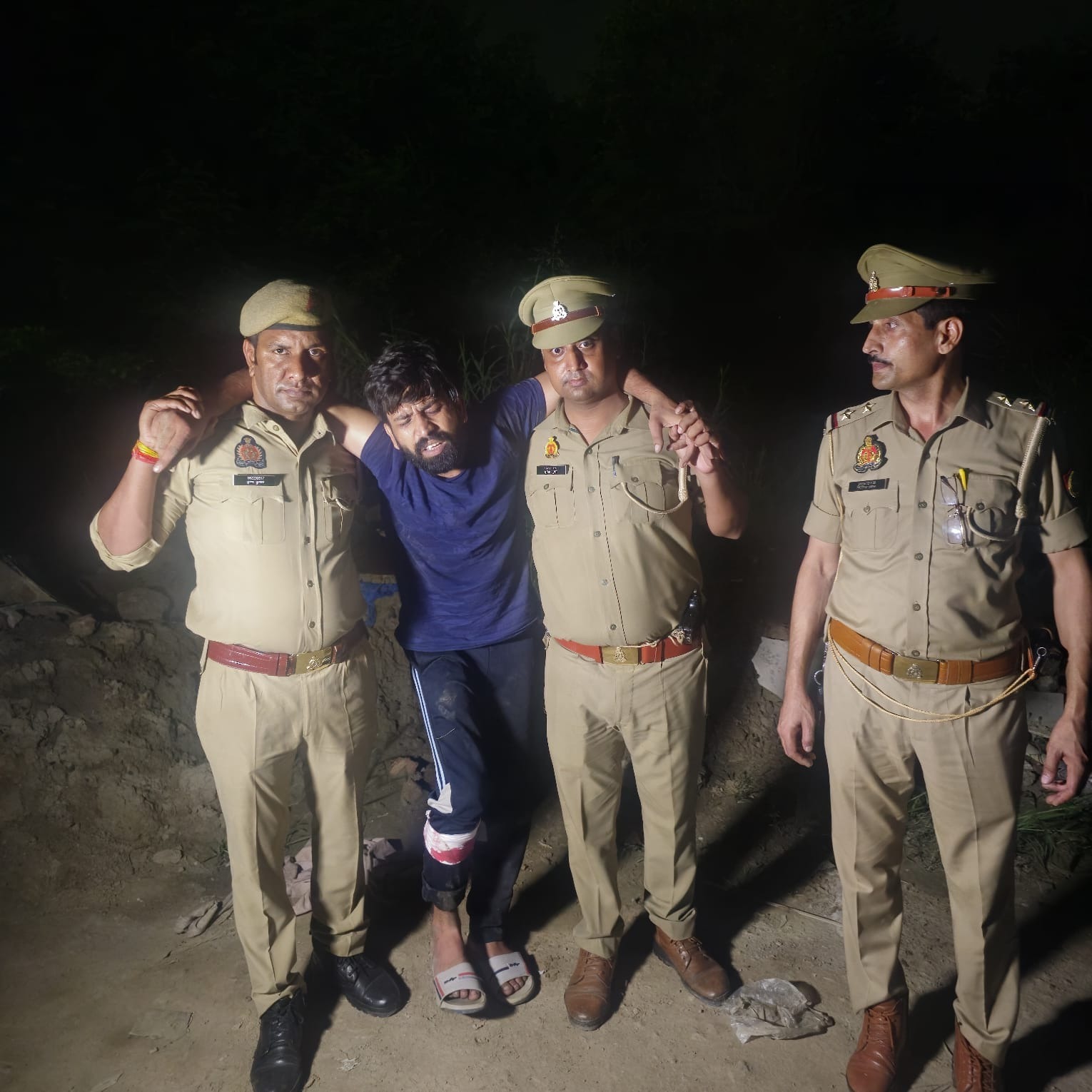 आरोपी आरोपी