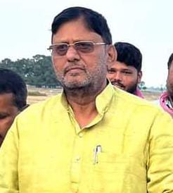 समाजवादी पार्टी के ब्लाक अध्यक्ष विवेक यादव पर आईटी एक्ट का मुकदमा दर्ज। समाजवादी पार्टी के ब्लाक अध्यक्ष विवेक यादव पर आईटी एक्ट का मुकदमा दर्ज।