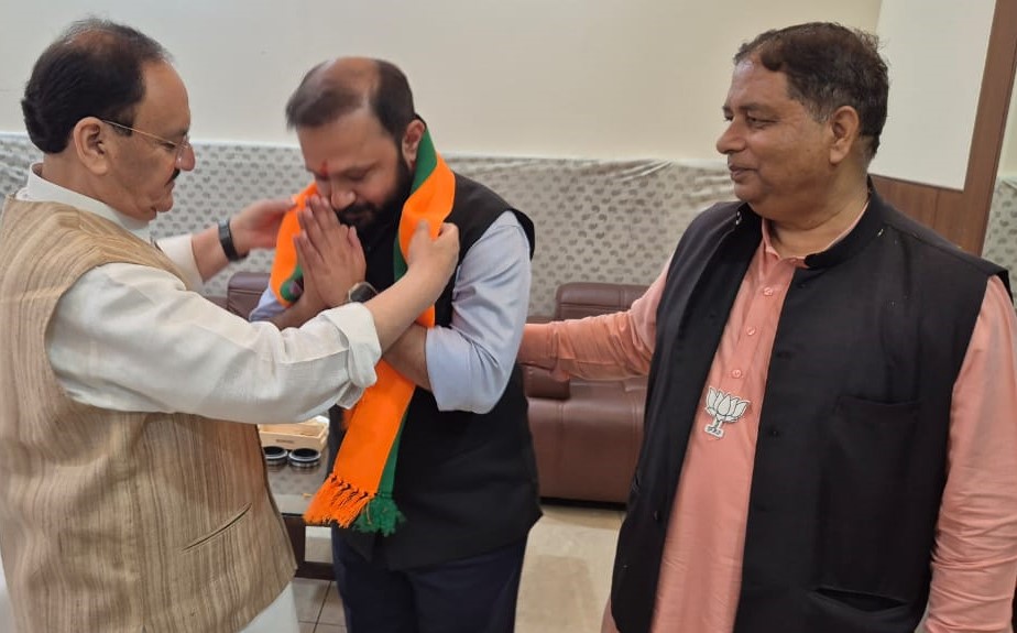 एकम सनातन भारत दल के राष्ट्रीय अध्यक्ष अंकुर शर्मा भाजपा में शामिल एकम सनातन भारत दल के राष्ट्रीय अध्यक्ष अंकुर शर्मा भाजपा में शामिल