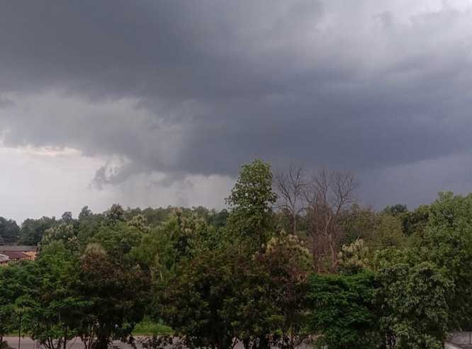 monsoon ki vidai se pahale monsoon ki vidai se pahale