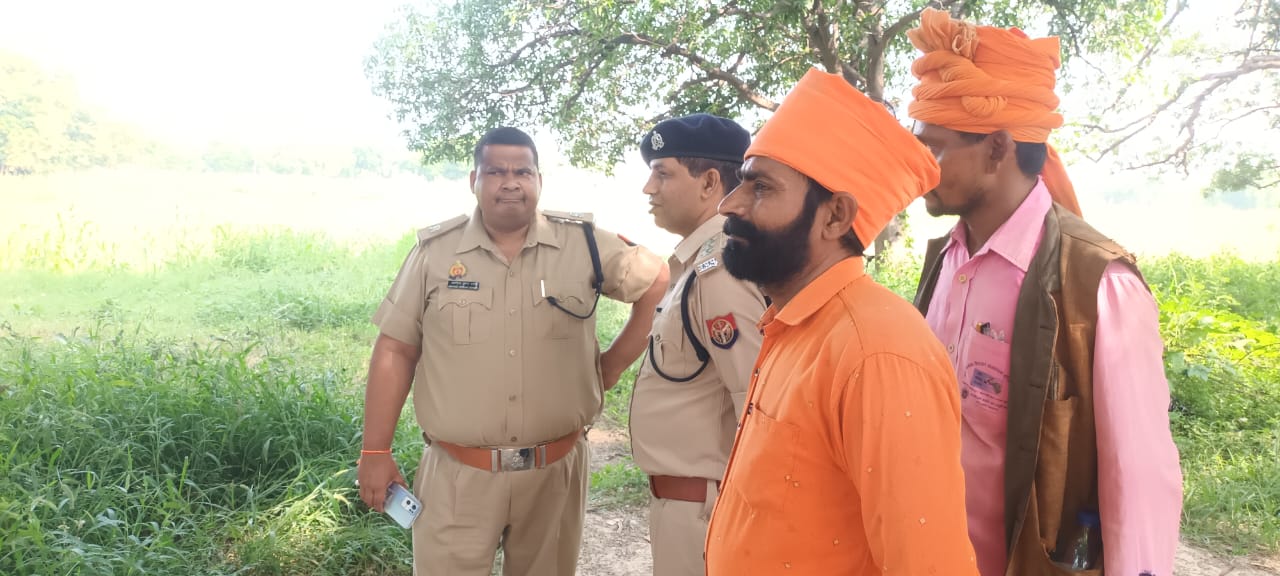 अधिवक्ता के पुत्र की दिनदहाड़े हुई हत्या से मची सनसनी अधिवक्ता के पुत्र की दिनदहाड़े हुई हत्या से मची सनसनी