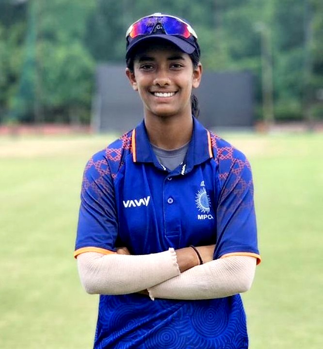 मध्यप्रदेश महिला अंडर-19 क्रिकेट टीम में चयनित हुई रीवा की दीप्ति सिंह मध्यप्रदेश महिला अंडर-19 क्रिकेट टीम में चयनित हुई रीवा की दीप्ति सिंह