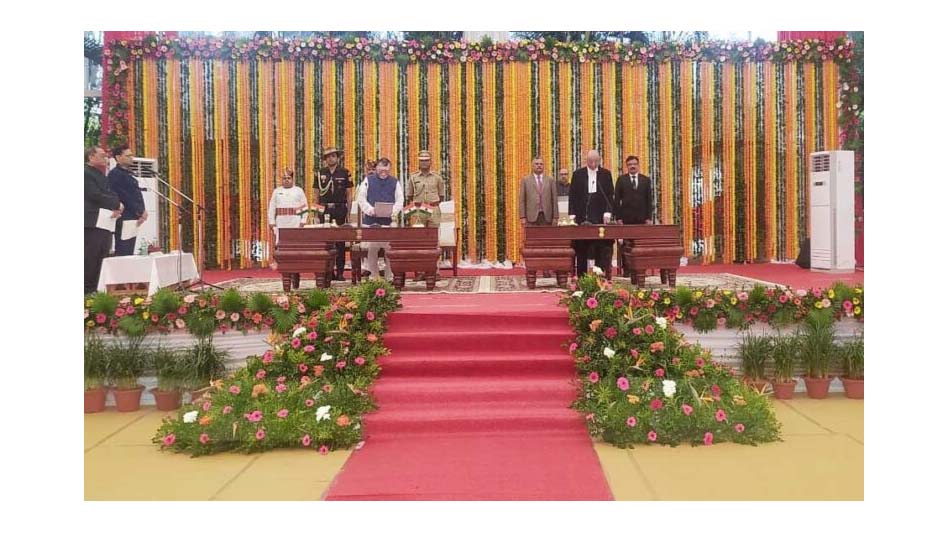 जस्टिस एमएस रामचंद्र राव ने झारखंड हाई कोर्ट चीफ जस्टिस के रूप में शपथ लेते जस्टिस एमएस रामचंद्र राव ने झारखंड हाई कोर्ट चीफ जस्टिस के रूप में शपथ लेते