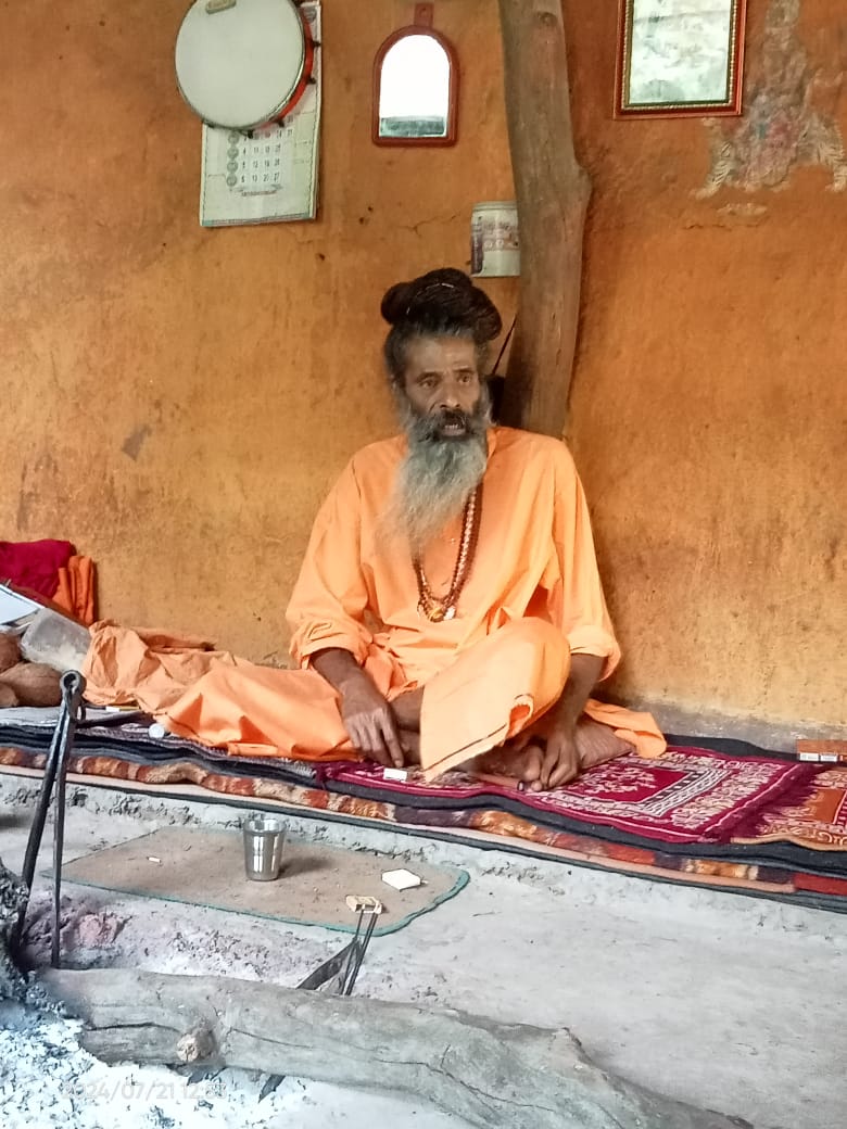भोलागिरी अलबेले महाराज का जीवित अवस्थाा का चित्र भोलागिरी अलबेले महाराज का जीवित अवस्थाा का चित्र