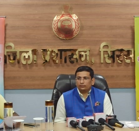 खर्च पर्यवेक्षक विजय सिंहफोटो : खर्च पर्यवेक्षक विजय सिंह खर्च पर्यवेक्षक विजय सिंहफोटो : खर्च पर्यवेक्षक विजय सिंह