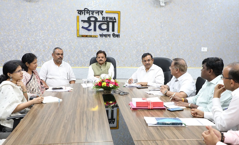 रीवा बायपास निर्माण कार्य की प्रगति की समीक्षा रीवा बायपास निर्माण कार्य की प्रगति की समीक्षा