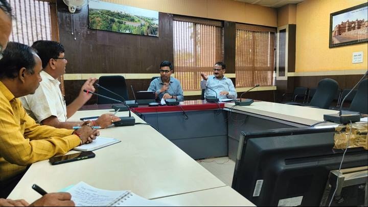 रतनगढ़ माता मेला की ग्वालियर जिले से संबंधित सभी व्यवस्थायें एक अक्टूबर तक पूर्ण करें: प्रभारी कलेक्टर रतनगढ़ माता मेला की ग्वालियर जिले से संबंधित सभी व्यवस्थायें एक अक्टूबर तक पूर्ण करें: प्रभारी कलेक्टर