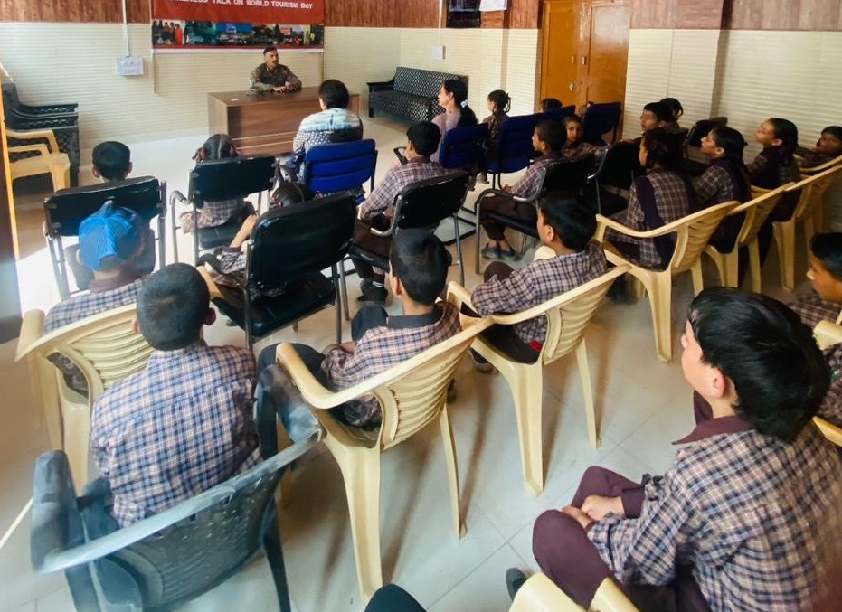 विश्व पर्यटन दिवस पर जागरूकता वार्ता आयोजित की विश्व पर्यटन दिवस पर जागरूकता वार्ता आयोजित की