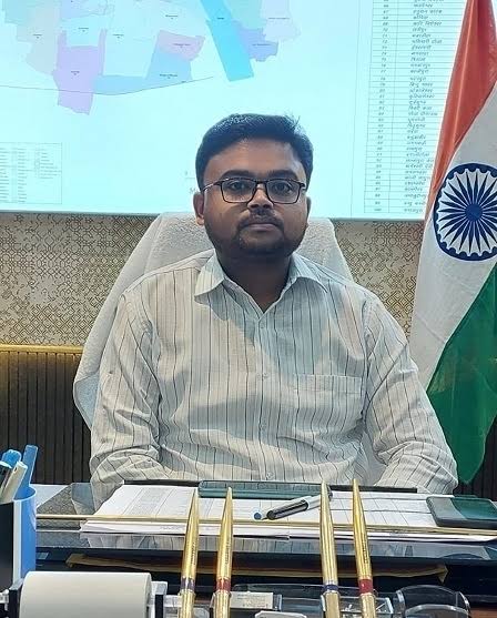 नगर आयुक्त नगर आयुक्त