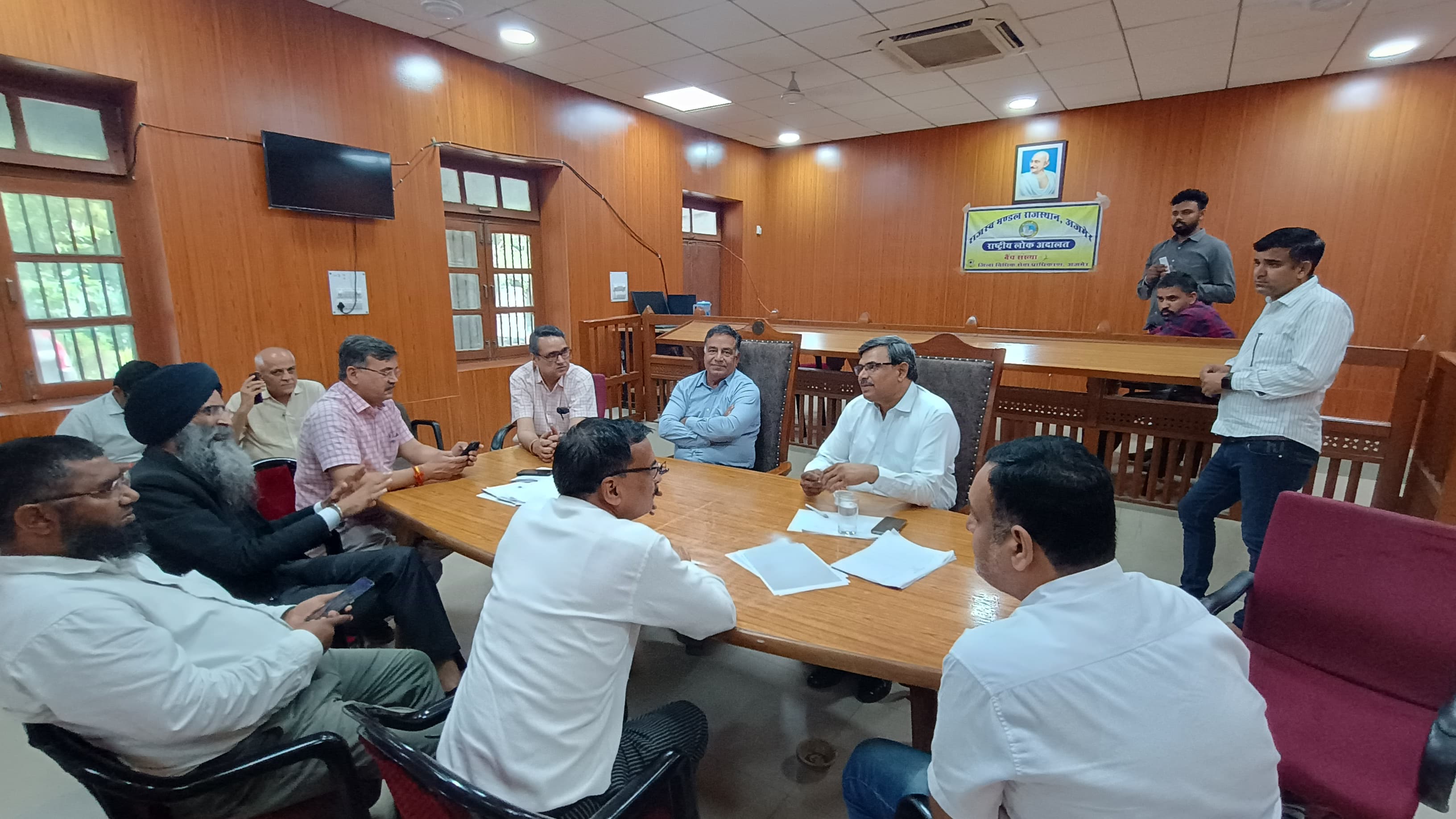 राजस्व मंडल: राष्ट्रीय लोक अदालत में रिकार्ड 201 फीसदी राजस्व प्रकरण निस्तारित राजस्व मंडल: राष्ट्रीय लोक अदालत में रिकार्ड 201 फीसदी राजस्व प्रकरण निस्तारित