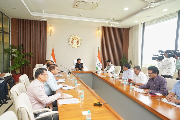 समीक्षा बैठक लेते हुए मुख्यमंत्री डॉ. मोहन यादव समीक्षा बैठक लेते हुए मुख्यमंत्री डॉ. मोहन यादव