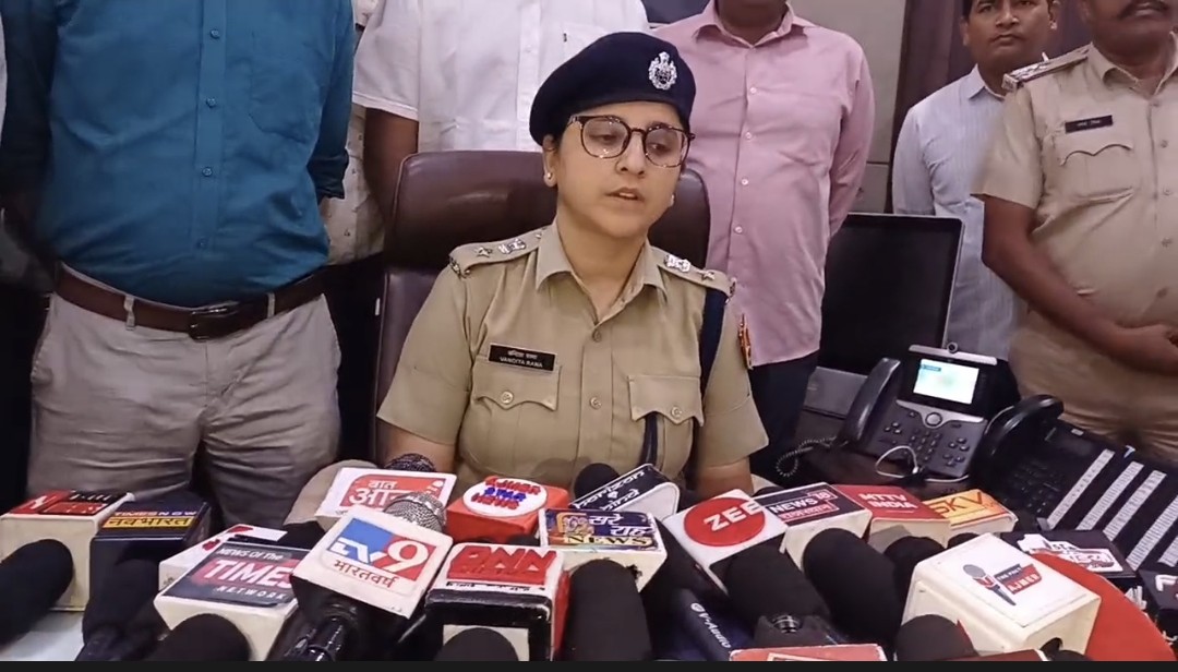 किशनगढ़ चौधरी ट्रक पार्किंग में फायरिंग मामले में चार गिरफ्तार, एक की तलाश किशनगढ़ चौधरी ट्रक पार्किंग में फायरिंग मामले में चार गिरफ्तार, एक की तलाश