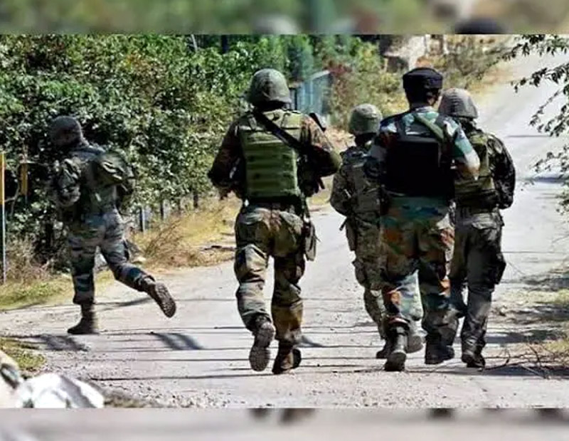 राजौरी के मनियाल गली इलाके में आतंकवादियों और सुरक्षा बलों के बीच हुई गोलीबारी राजौरी के मनियाल गली इलाके में आतंकवादियों और सुरक्षा बलों के बीच हुई गोलीबारी