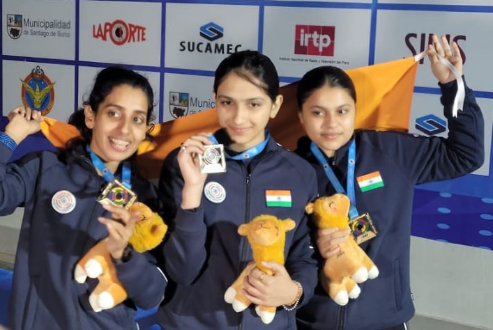 लीमा विश्व चैंपियनशिप में भारतीय जूनियर्स ने दो टीम स्वर्ण पदक जीते लीमा विश्व चैंपियनशिप में भारतीय जूनियर्स ने दो टीम स्वर्ण पदक जीते