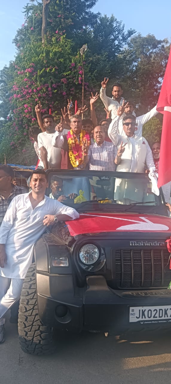 अगली पीढ़ी के भविष्य को बचाने के लिए नेकां को वोट दें : गुप्ता अगली पीढ़ी के भविष्य को बचाने के लिए नेकां को वोट दें : गुप्ता