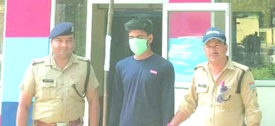 पुिलस के कबजे में आराेिपत् पुिलस के कबजे में आराेिपत्