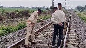 2 accused arrested in Botad train overturning case 2 accused arrested in Botad train overturning case