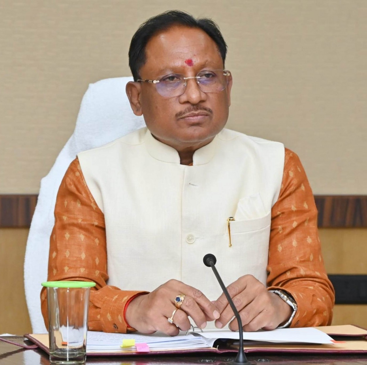मुख्यमंत्री विष्णु देव साय मुख्यमंत्री विष्णु देव साय