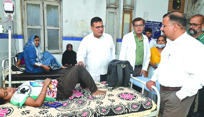 निरीक्षण के दौरान निरीक्षण के दौरान