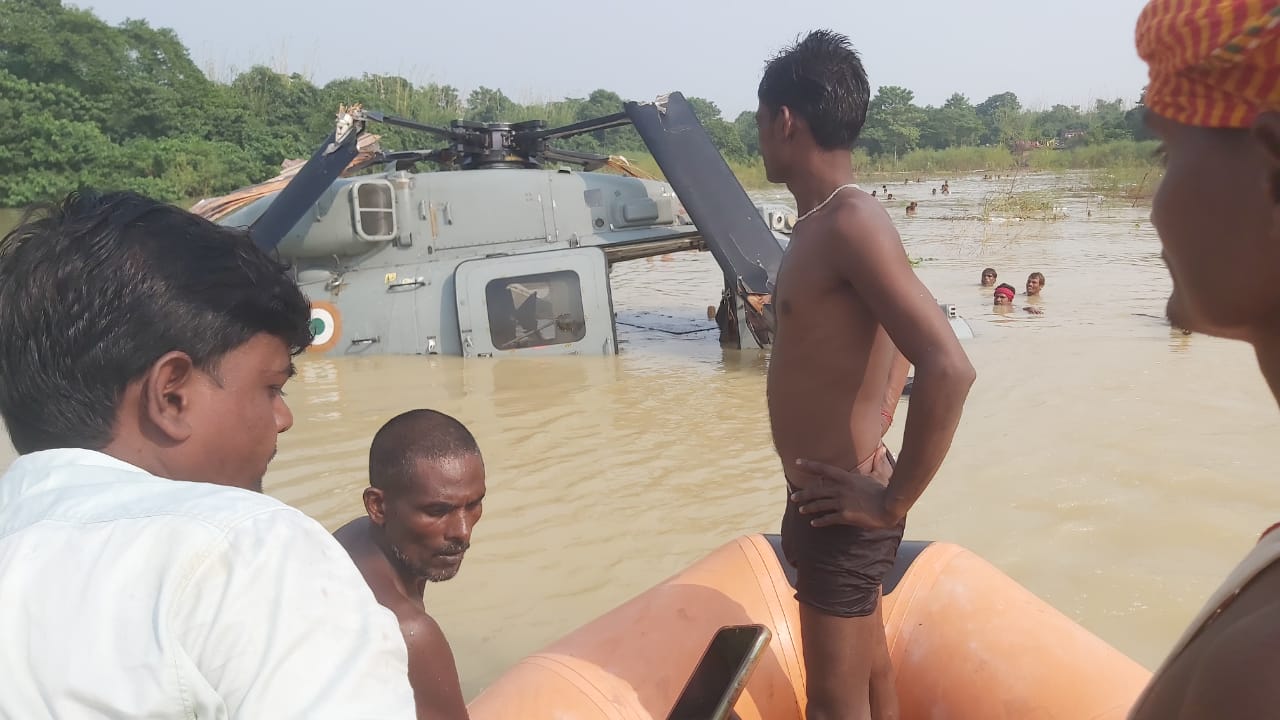 सेना का दुर्घटनाग्रस्त हैलीकॉप्टर सेना का दुर्घटनाग्रस्त हैलीकॉप्टर