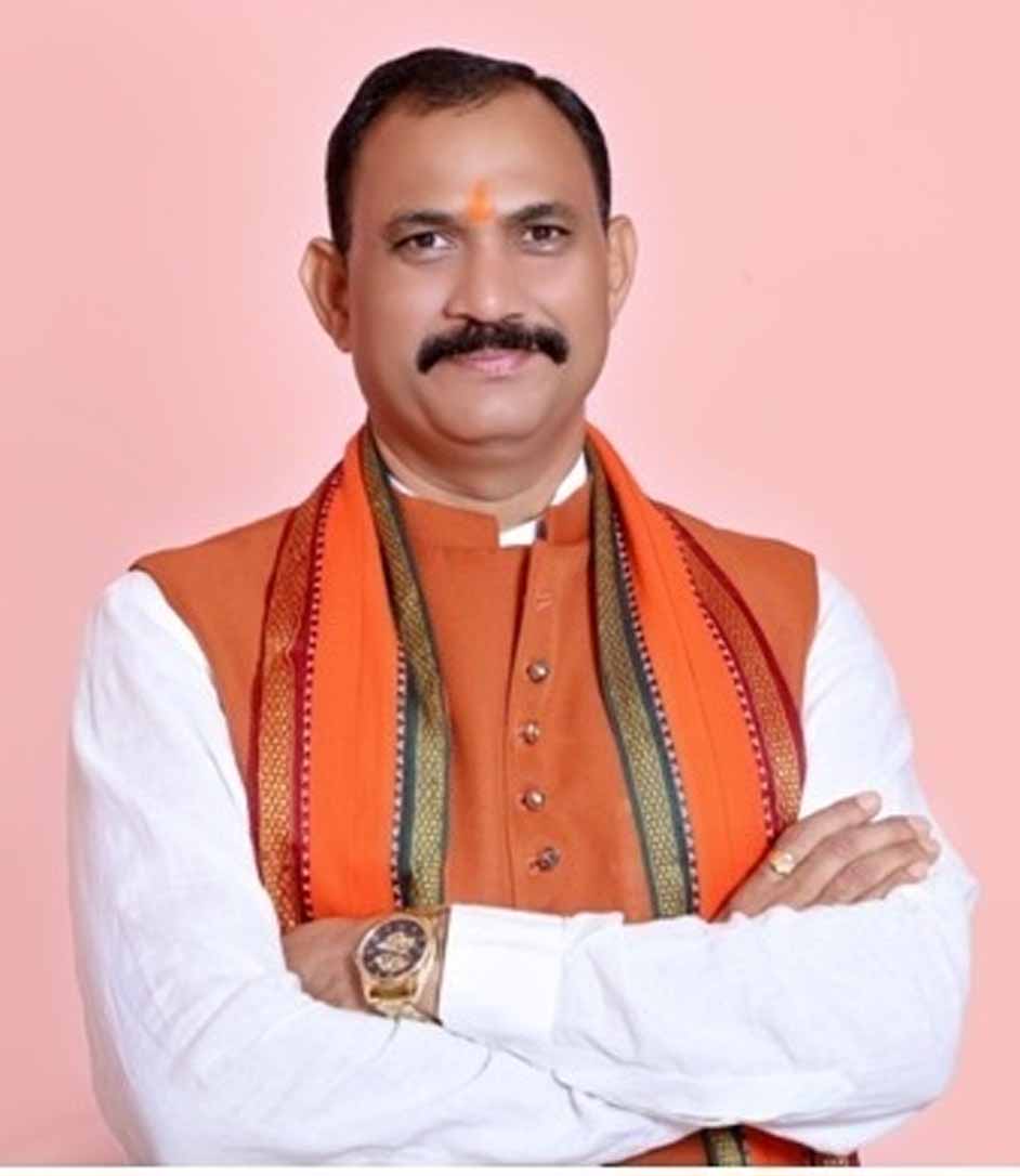 स्वास्थ्य मंत्री श्याम बिहारी जायसवाल स्वास्थ्य मंत्री श्याम बिहारी जायसवाल