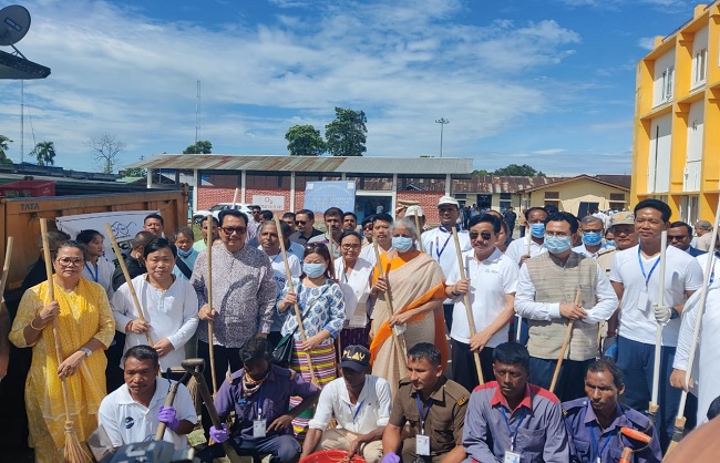 स्वच्छता ही सेवा 2024 अभियान में हिस्सा लेते वित्त मंत्री सीतारमण स्वच्छता ही सेवा 2024 अभियान में हिस्सा लेते वित्त मंत्री सीतारमण