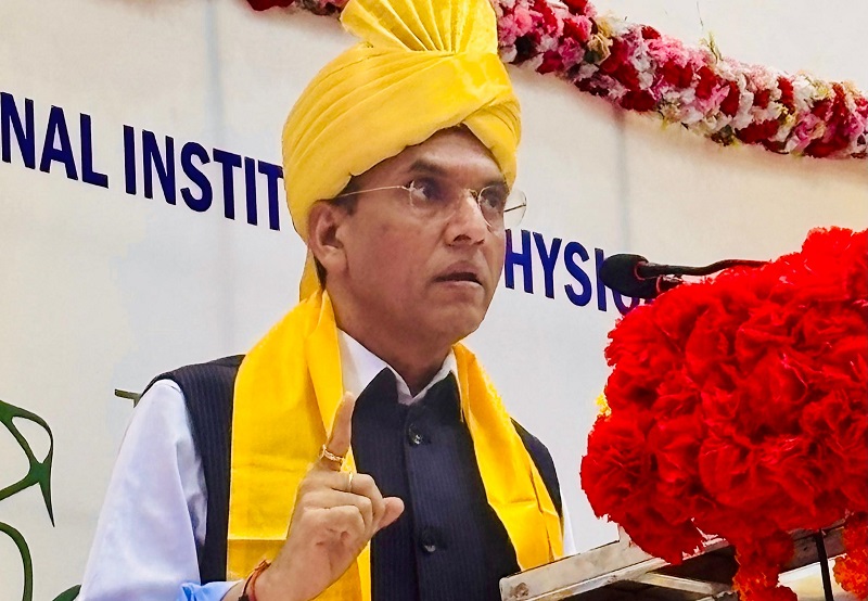 डॉ. मनसुख मांडविया लक्ष्मीबाई राष्ट्रीय शारीरिक शिक्षण संस्थान के 10वें दीक्षांत समारोह को संबोधित करते हुए डॉ. मनसुख मांडविया लक्ष्मीबाई राष्ट्रीय शारीरिक शिक्षण संस्थान के 10वें दीक्षांत समारोह को संबोधित करते हुए