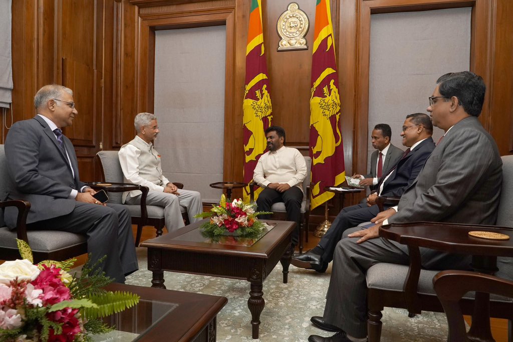 FM meet Sri Lanka President